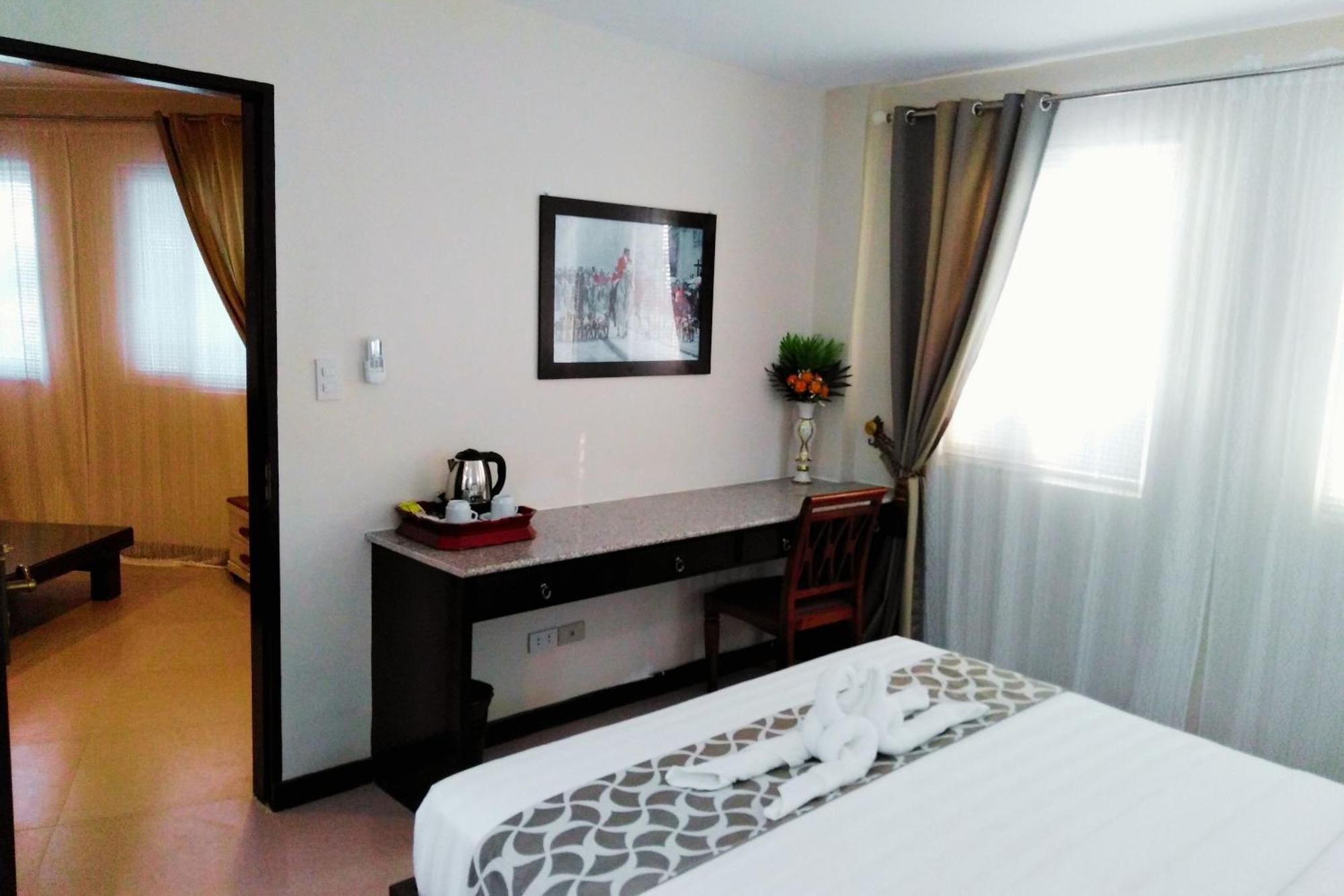 เวเนเซีย สวีท โฮเต็ล อิโลยโล Hotel อีโลอีโลซิตี้ ห้อง รูปภาพ